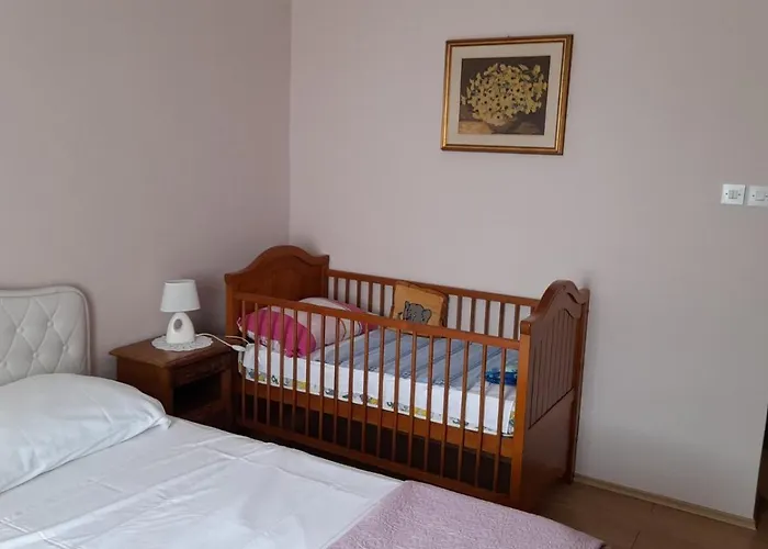 Family Tonko With King's Bed